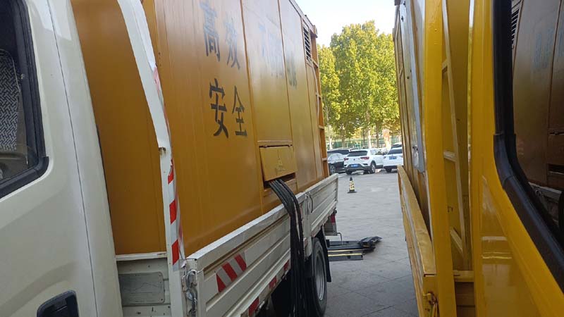 临高如何判断柴油发电机组和UPS电源的切换时间是否符合要求？