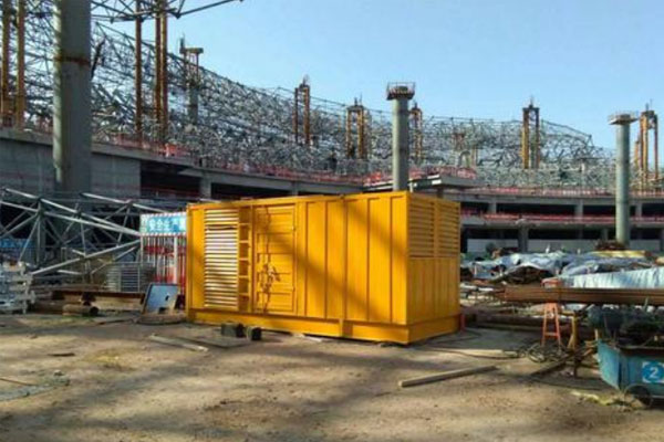 临高发电机出租如何判断空气滤清器是否需要更换？