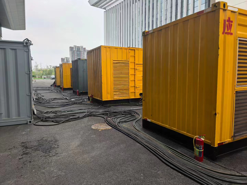 临高柴油发电机组冬季保养有哪些注意事项?